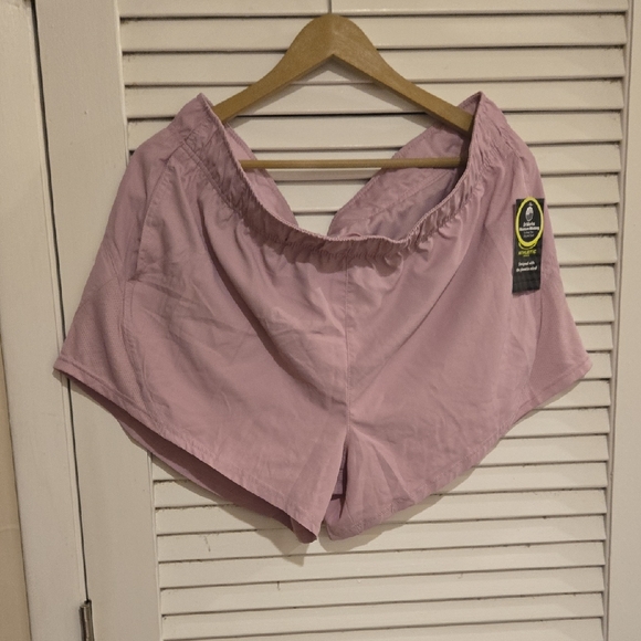NWT LavendarbAthletic Works  Moisture Wicking Shorts w drawstring - Picture 1 of 3